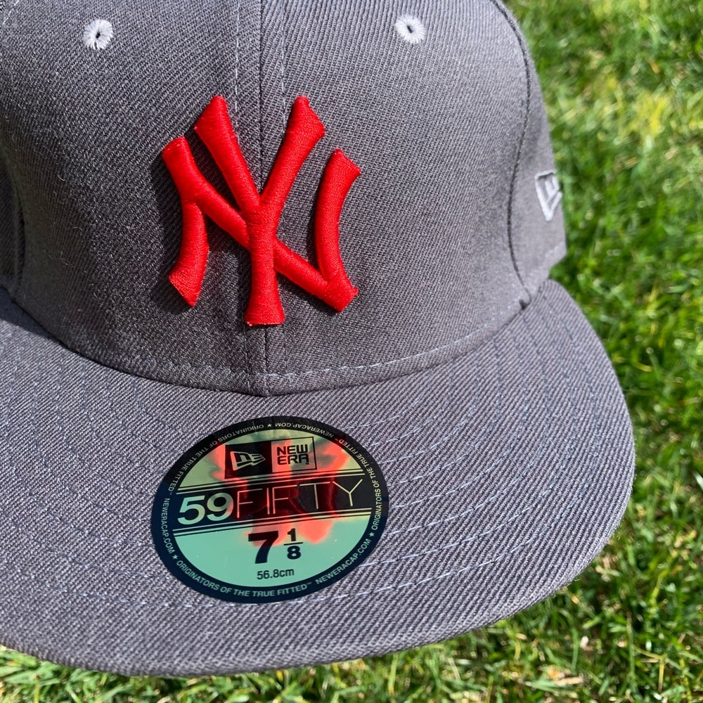 New York Yankees New Era 7 1/8 56.8 CM 59FIFTY
